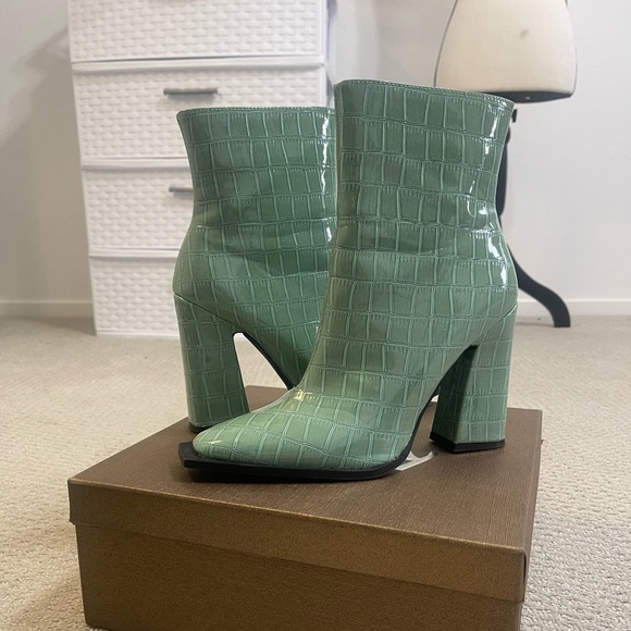 Lake Blue Square Toe Booties 💋 - Picture 5 of 7